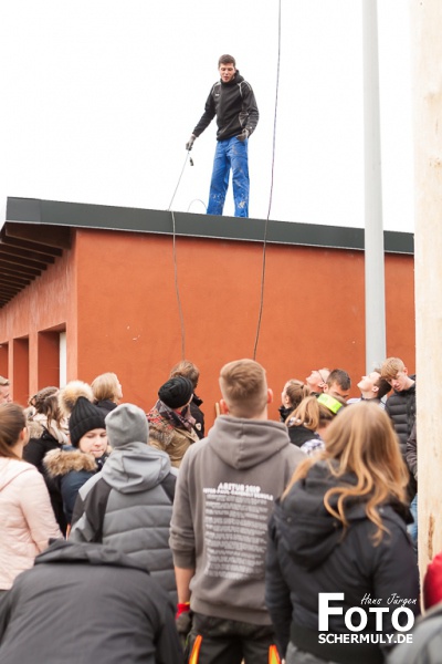 2019.10.05_Kirmesbaumstellen KB 19 Niederbrechen (72 von 107)